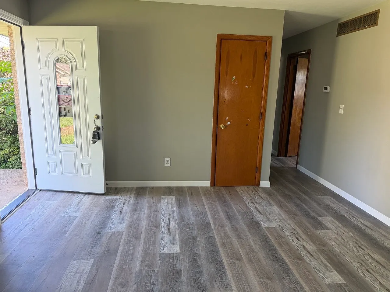 3 bed, 1264 sqft, $1,550 — Photo 4