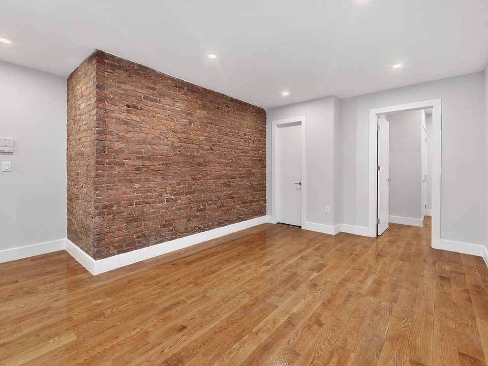 1st image of 590 W 204th St APT B1