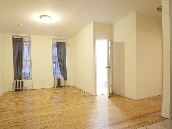 2nd image of 493 Clinton Ave APT 2R