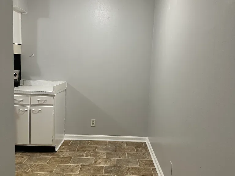 1687 Hill View Pl #1687 — Photo 17