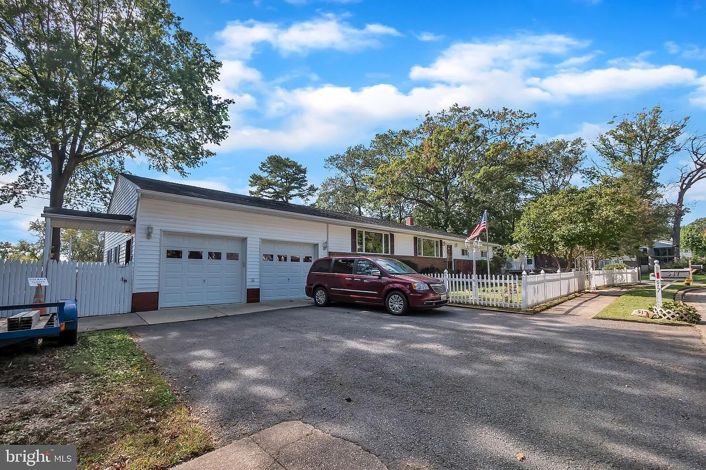 517 Arbor Dr photo 1