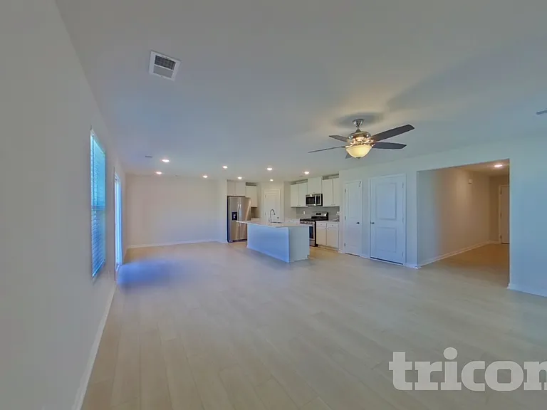1007 Cleveland Meadows Trl — Photo 2