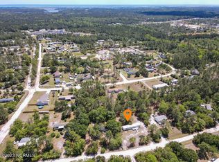 1021 Stag Dr, Hampstead, NC 28443