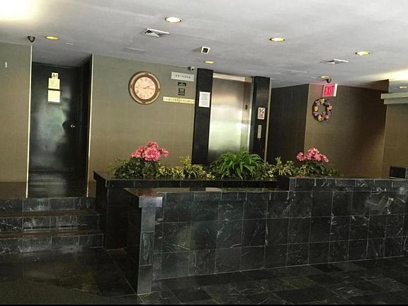 2nd image of 41 Wellington Ct APT 4F