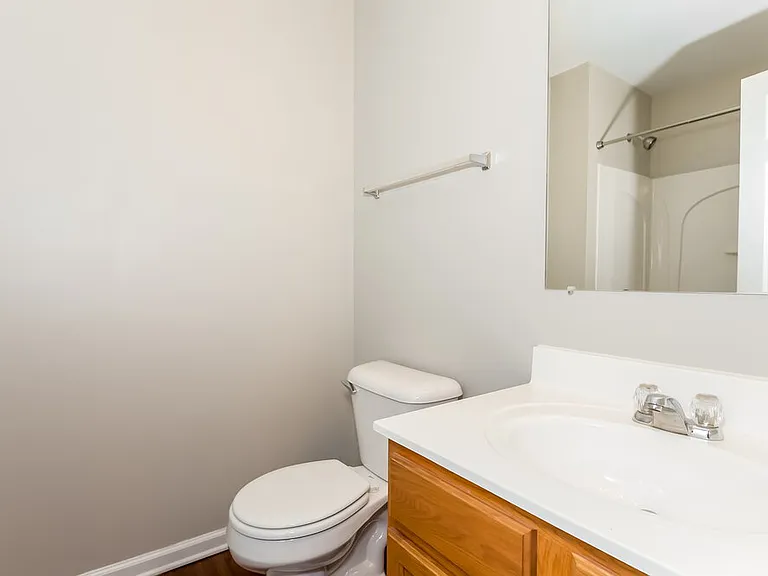 2720 Mayfair Dr — Photo 17