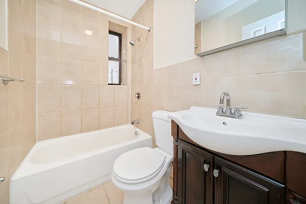 Rented by Living New York | media 7