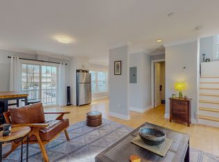 20 3rd St #16, Stamford, CT