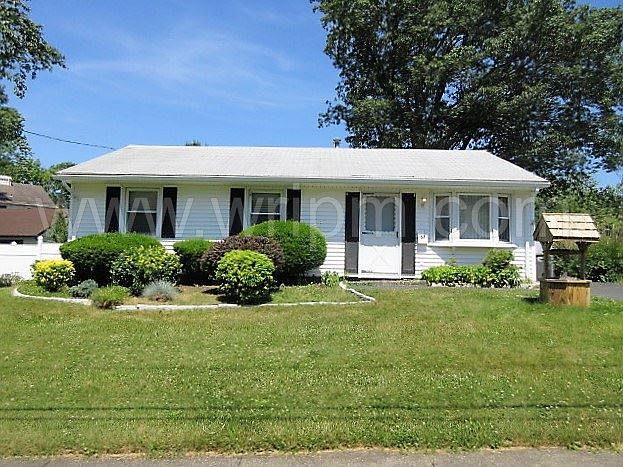 1st image of 57 Windsong Ln