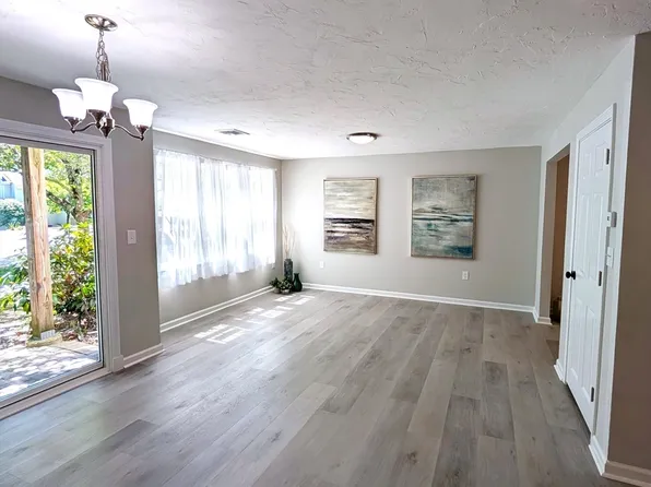 3202 Halcyon Dr #3202, Worcester, MA 01606