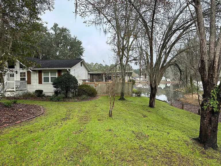 307 Doe Run Cir — Photo 5