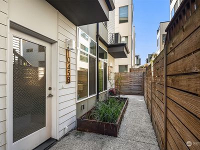 1045 S Cloverdale Street #B, Seattle, WA, 98108