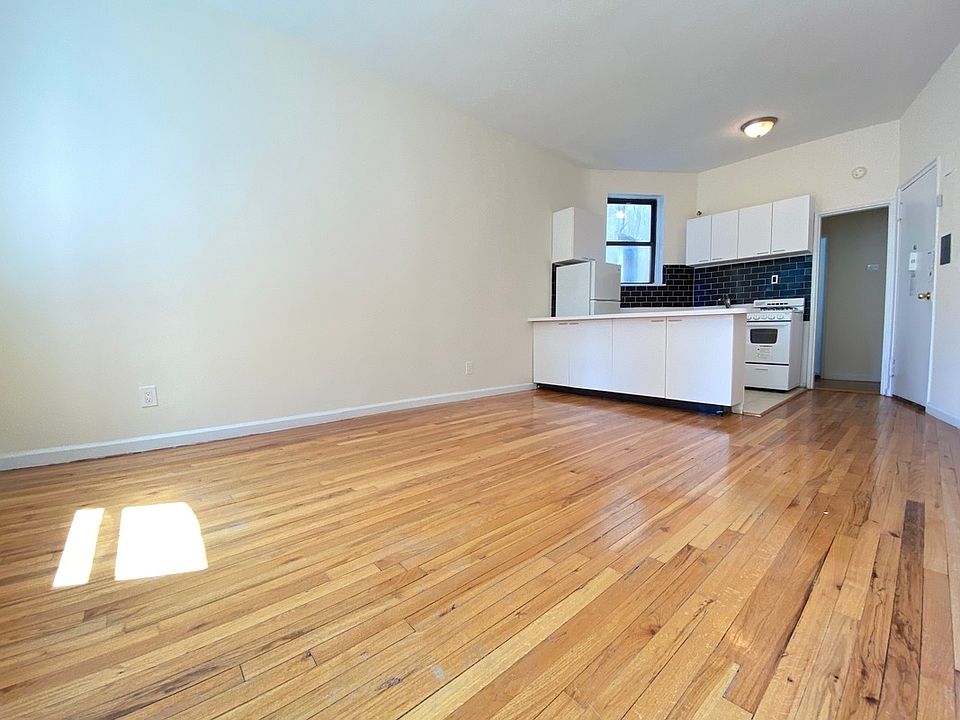 1st image of 490 E 74th St #D7