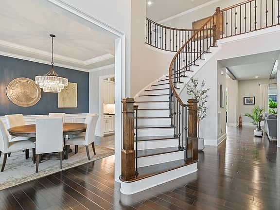 3rd image of 113 Amberwing Ct