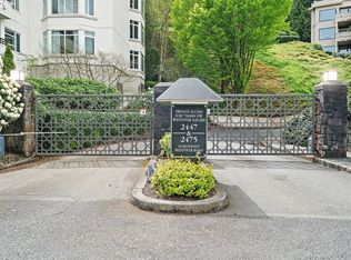 742 NW Westover Sq, Portland, OR 97210