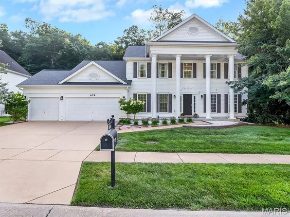 659 Southern Hills Dr, Eureka, MO 63025