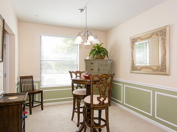 3rd image of 18 Fawn Gully Ln