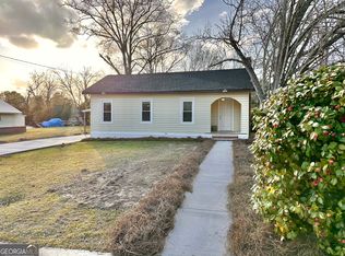 306 S Tillman St, Glennville, GA 30427