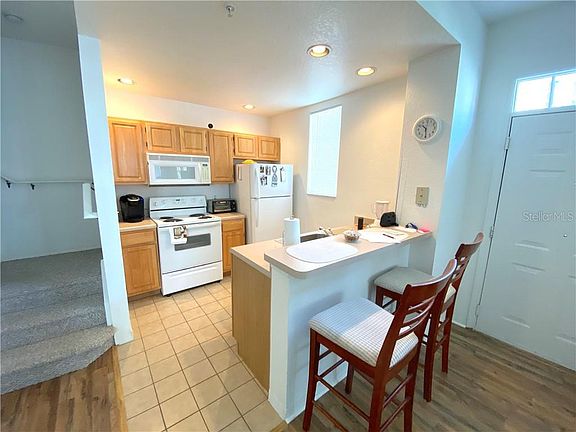 4th image of 2200 San Zanobi Dr APT 101