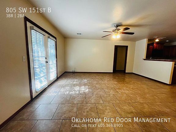 2nd image of 805 SW 151st St Unit B