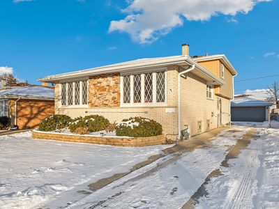 10729 Lamon Ave, Oak Lawn, IL, 60453