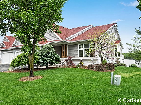 2nd image of 3877 Crystal Waters Ln NE