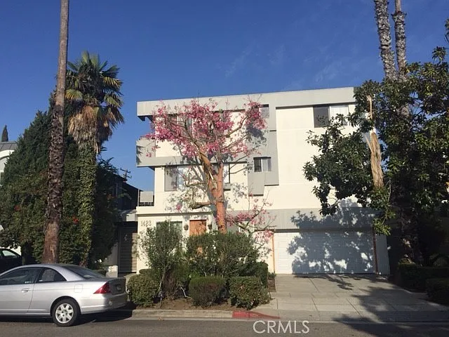 1 bed, 650 sqft, $2,195 — Photo 2