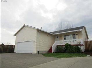 821 SW Chablis Ct, Dundee, OR 97115