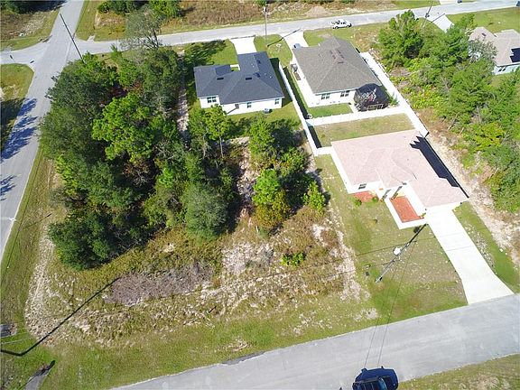 2nd image of 20 Zinnia Ln E