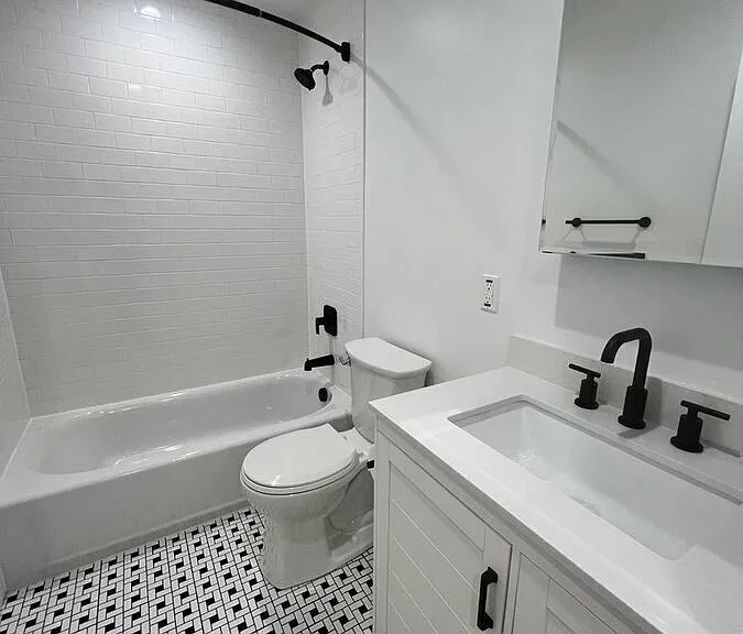 329 Delafield Pl NW #1 — Photo 14