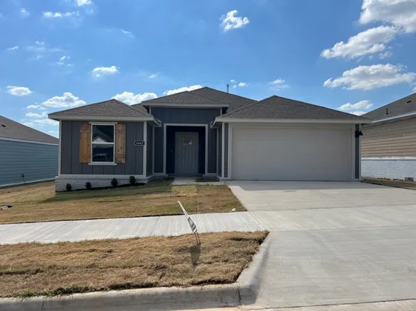 4463 W Glacier Dr, Fayetteville, AR 72704