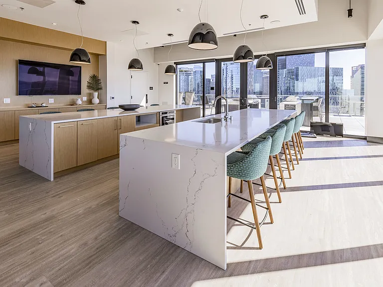 The Waverly — Photo 12
