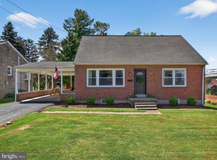 258 Hawthorne Dr, Lancaster, PA 17603