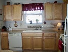 4th image of 1327 Sunflower St