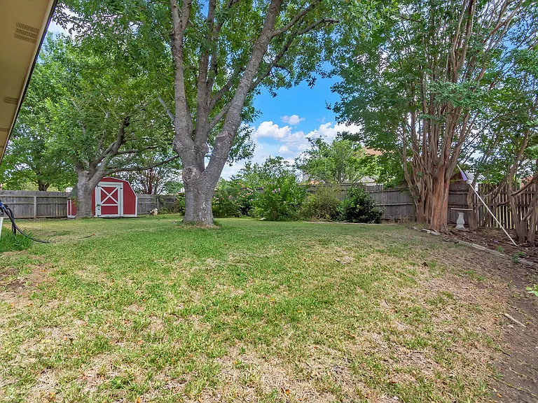 128 Shawnee Trl — Photo 39