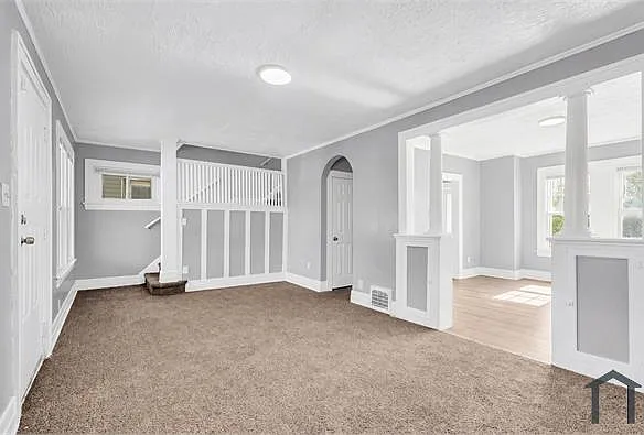 5137 Saint Clair St — Photo 6