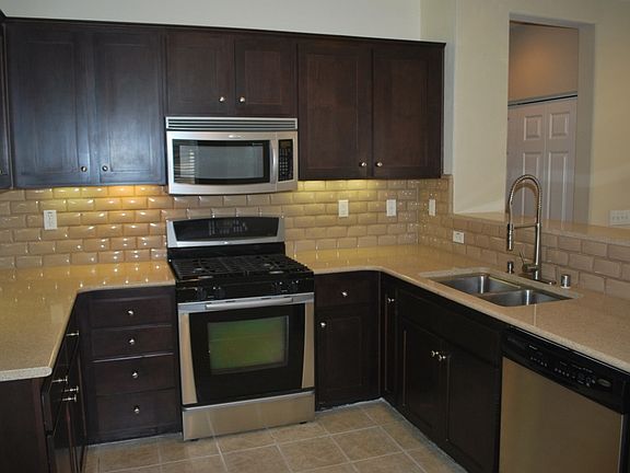4th image of 36280 Ambra Ln