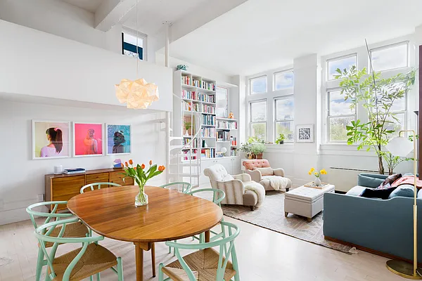 Sold by Compass | media 13