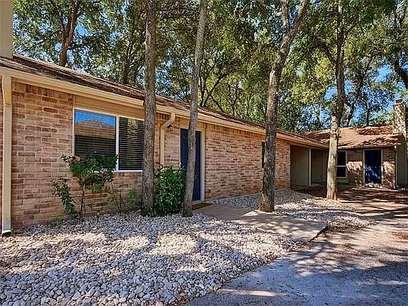2nd image of 5312 Atascosa Dr #A