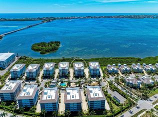 380 Aruba Cir UNIT 203, Bradenton, FL 34209