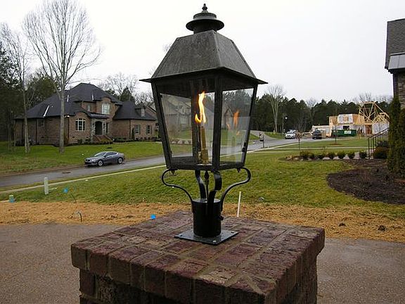 3rd image of 1802 Eaves Court Site #1514-lot 1514