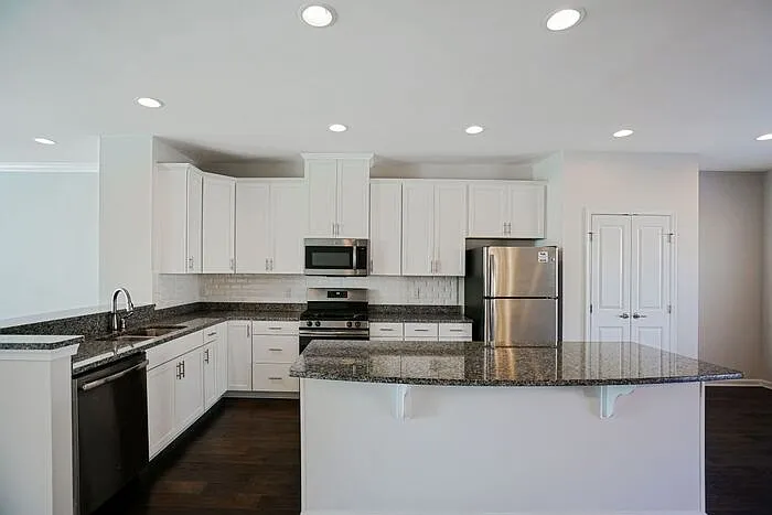 107 Cross Country Way — Photo 10