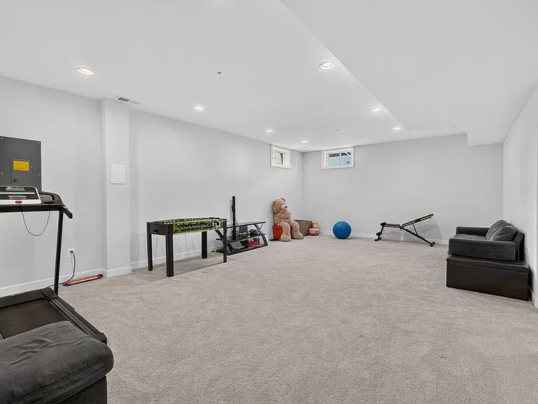 8739 Stone Jug Way — Photo 35