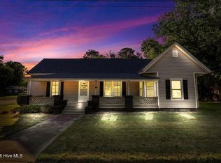 501 N Raiford Street, Selma, NC 27576