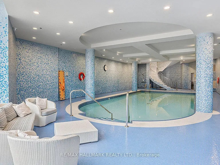 88 Davenport Rd #308 — Photo 31