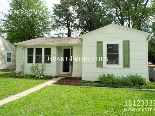 Free standing houses, 311 E Dixie St, Bloomington, IN 47401