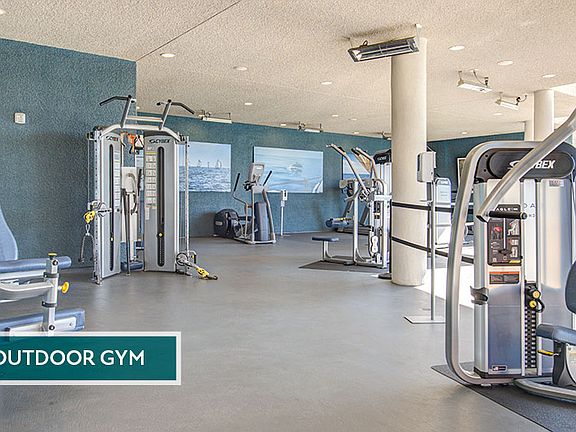 Outdoor Gym at Esprit Marina Del Rey