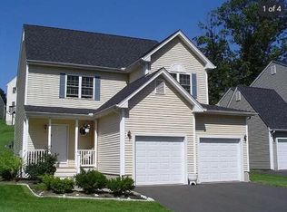 14 Sycamore Way, Wallingford, CT 06492