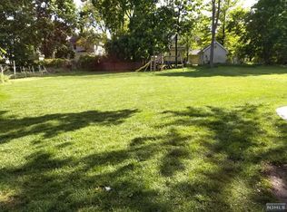 104 Copley Ave, Teaneck, NJ 07666