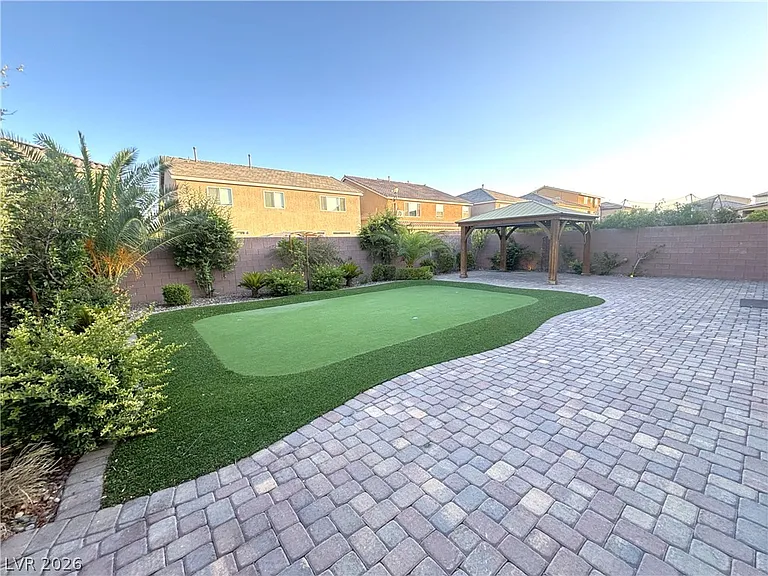 6435 Grande River Ct — Photo 71