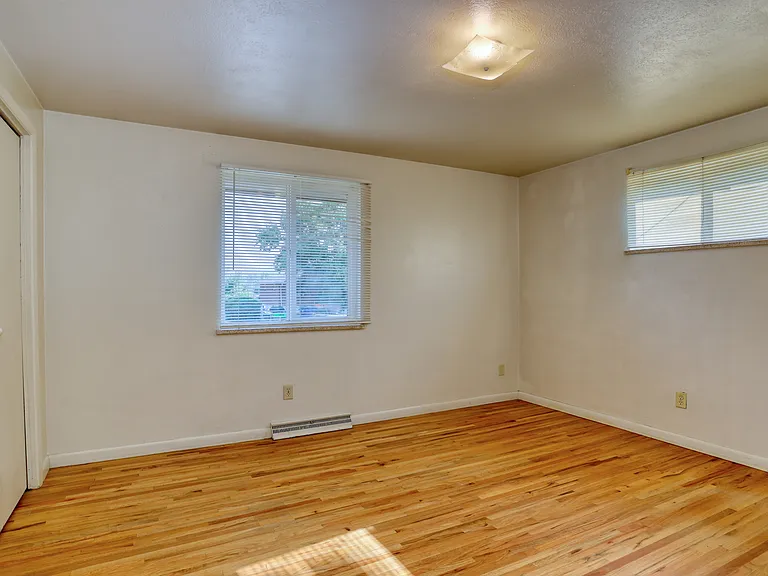 16311 W 14th Ave — Photo 8